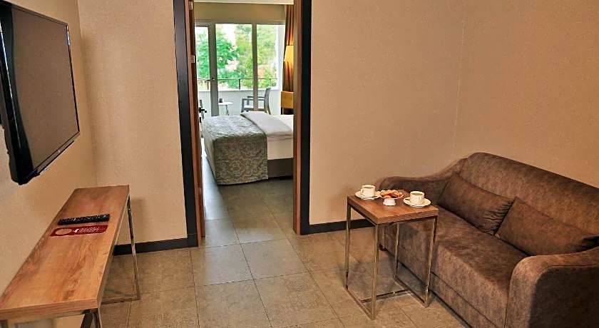 Yildiz Life Hotel