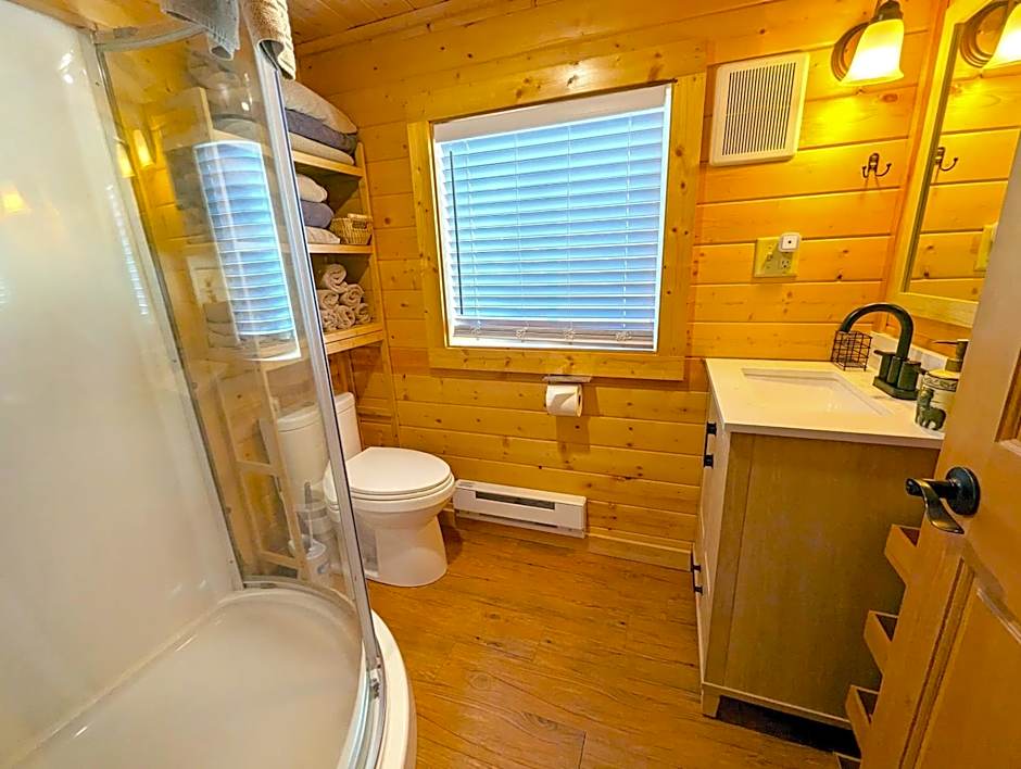 Yellowstone's Treasure Cabins