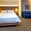 Holiday Inn Express Hotel & Suites Roseville - Galleria Area By IHG