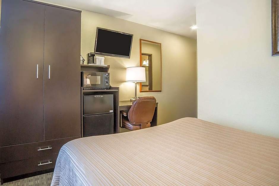 Quality Inn & Suites Elko