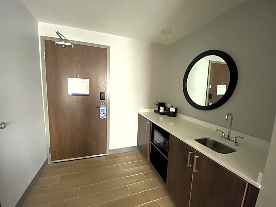 Hampton Inn & Suites Somerset