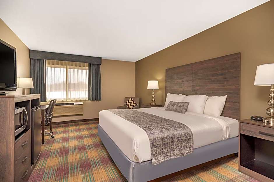 Baymont by Wyndham Baldwin