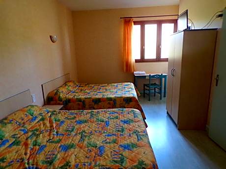 Premium Quadruple Room