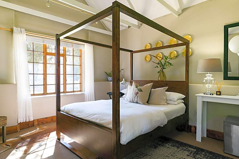 Sweetfontein Boutique Farm Lodge