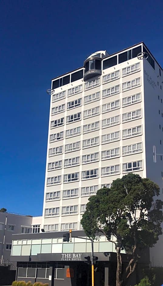 Bay Plaza Hotel