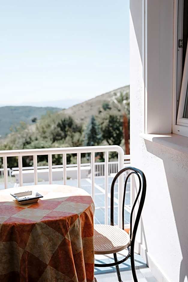Hotel Ristorante Guardanapoli