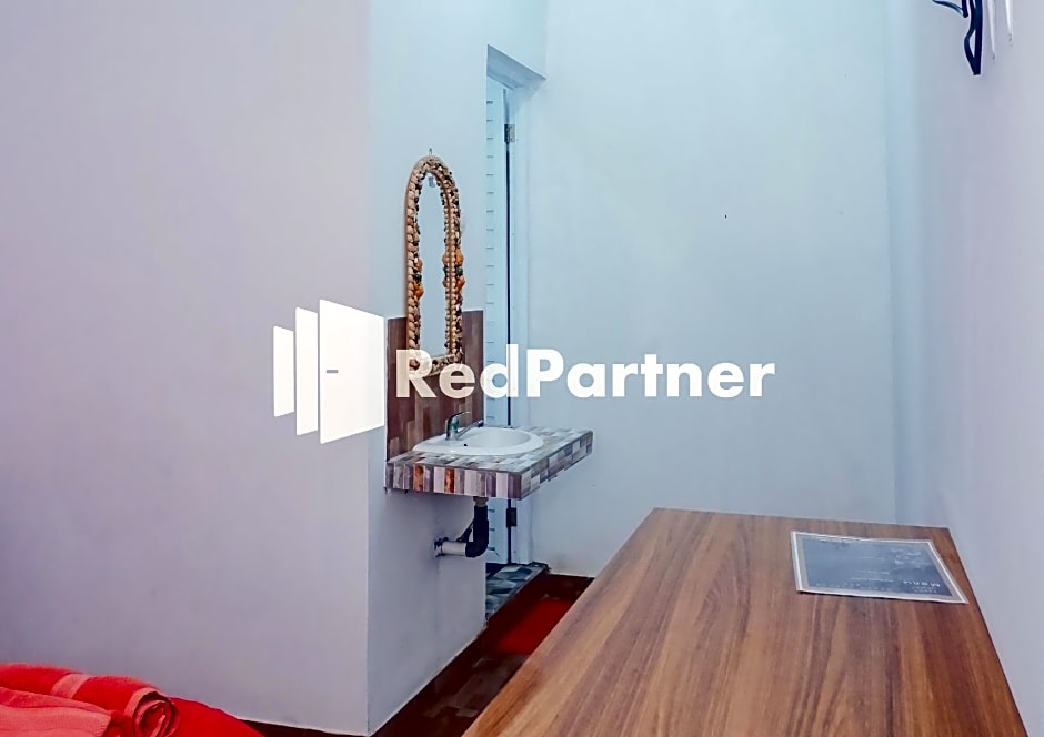 MS Hotel Pangandaran Mitra RedDoorz