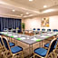 Courtyard by Marriott Rome Central Park