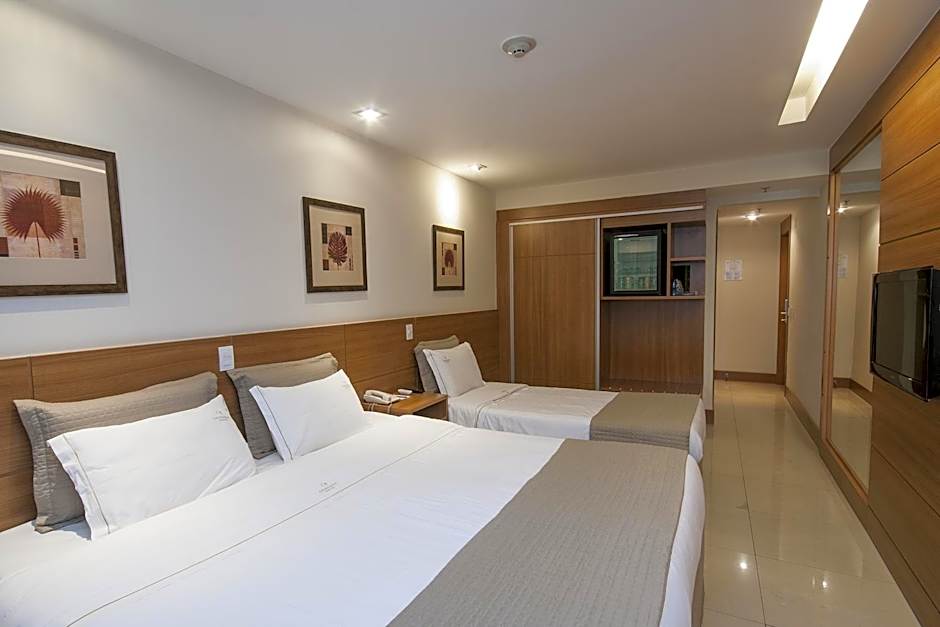 Américas Granada Hotel