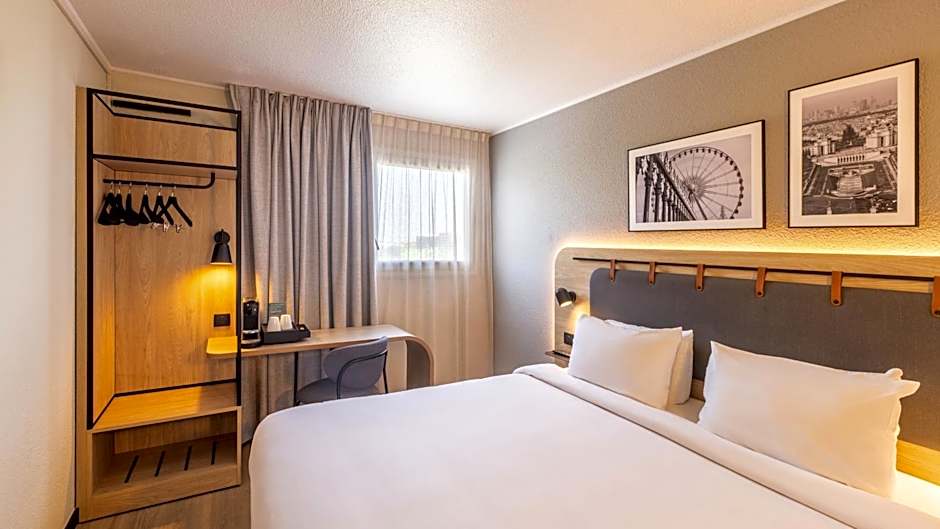 Campanile PRIME - Paris Bobigny