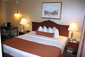 Best Western Plus St. Christopher Hotel