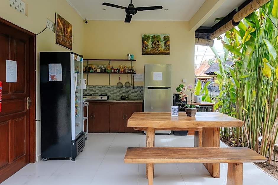 BUBU CANGGU Guesthouse