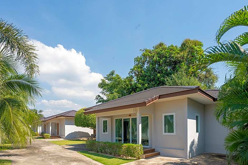 AKARD Private Villas Sattahip