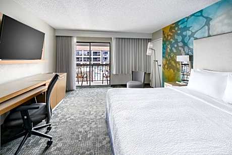 King Room with Balcony