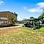 A Raceview Motor Inn