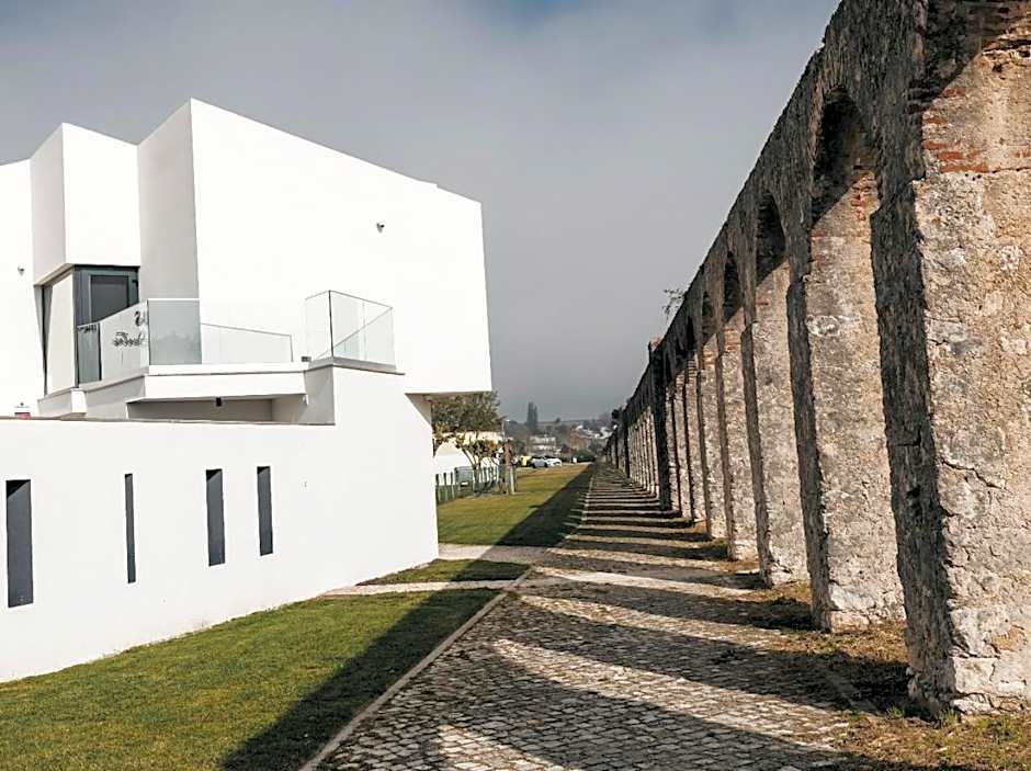 &Tales Suites - Óbidos