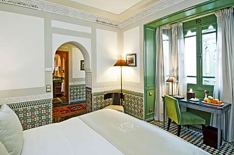 Trendy Riad Room