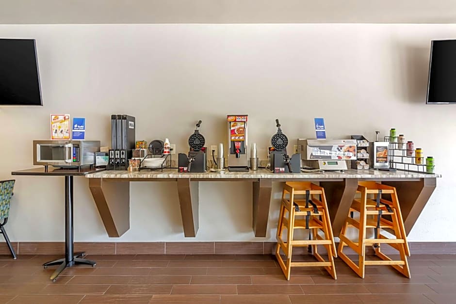 Best Western Naples Plaza Hotel