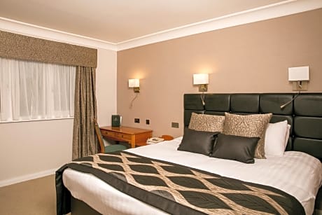 Classic Double or Twin Room