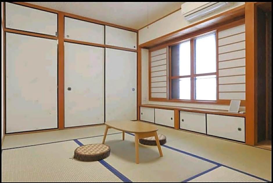 Kinkaku