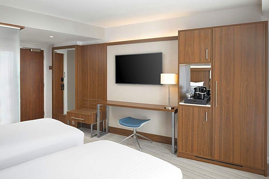 Courtyard by Marriott Oxford City Centre