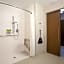 Holiday Inn Express And Suites Fayetteville South By IHG