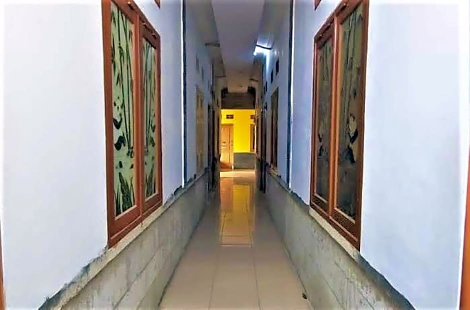 Griya Euis dan Aisha Syariah