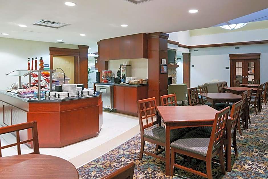 Staybridge Suites Oakville Burlington By IHG
