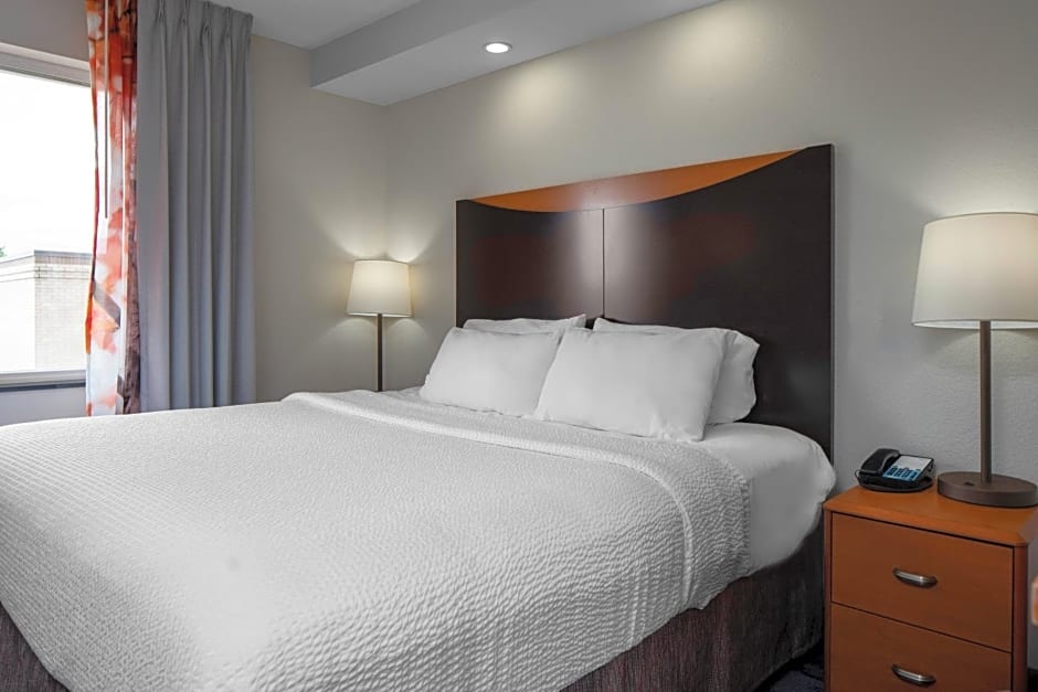 Fairfield Inn & Suites Jefferson City