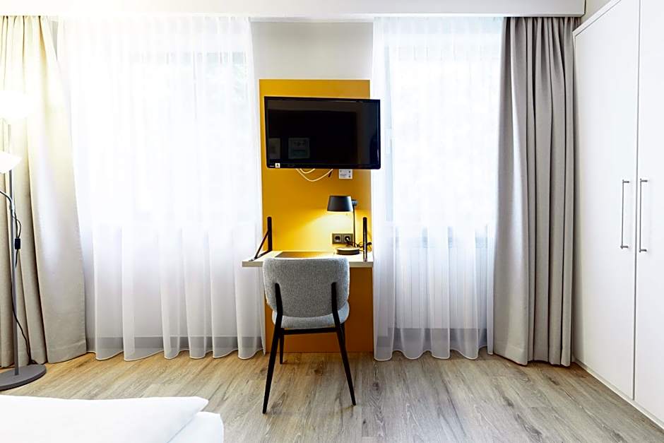 Garner Hotel Cologne East By IHG