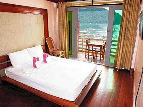 Deluxe Sea View