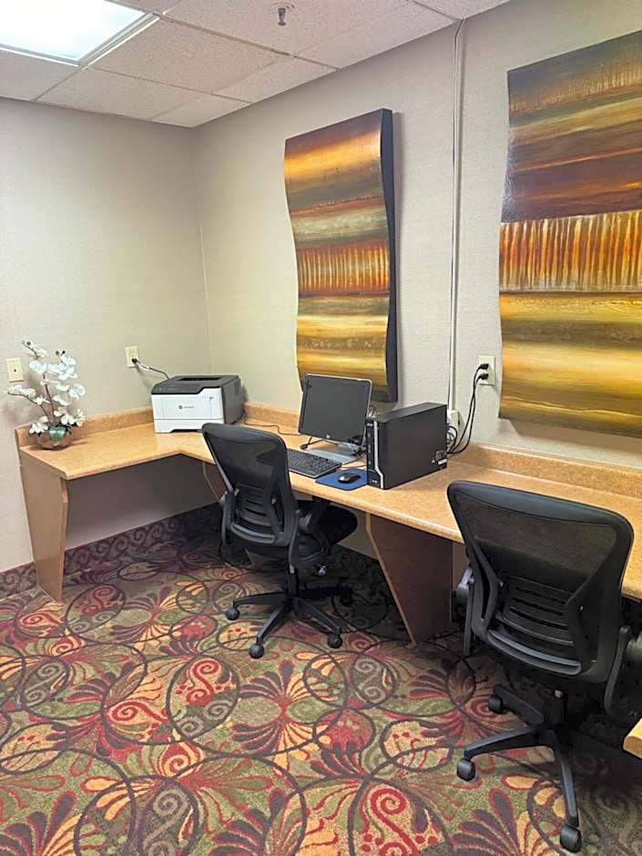 Comfort Inn Huntington near University area