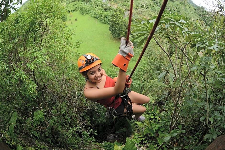 Lamanai Landings Hotel and Marina