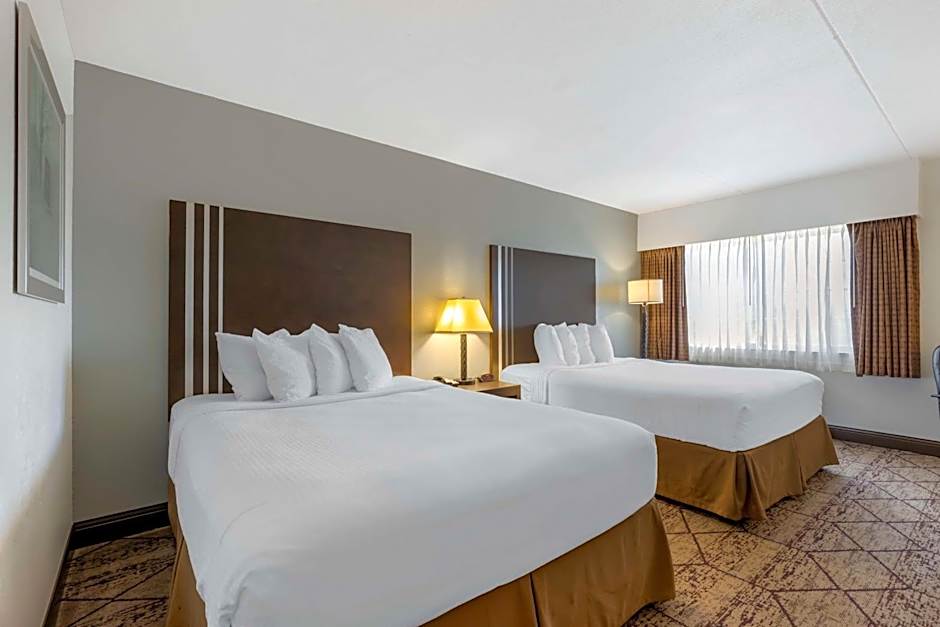 Best Western Plus Longbranch Hotel & Convention Center