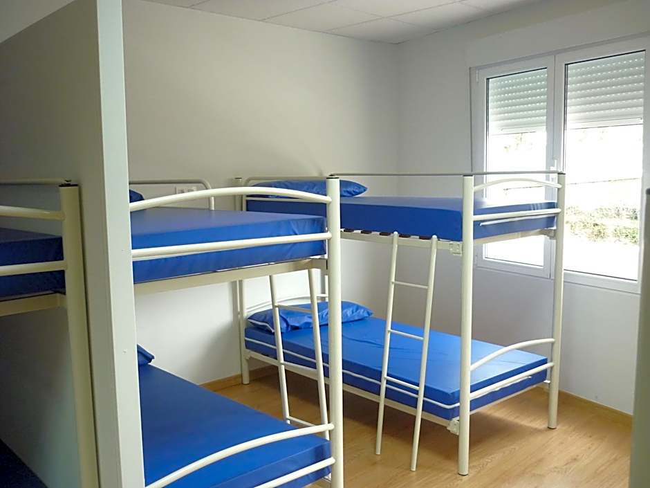 Pensión-Albergue Puente Ribeira