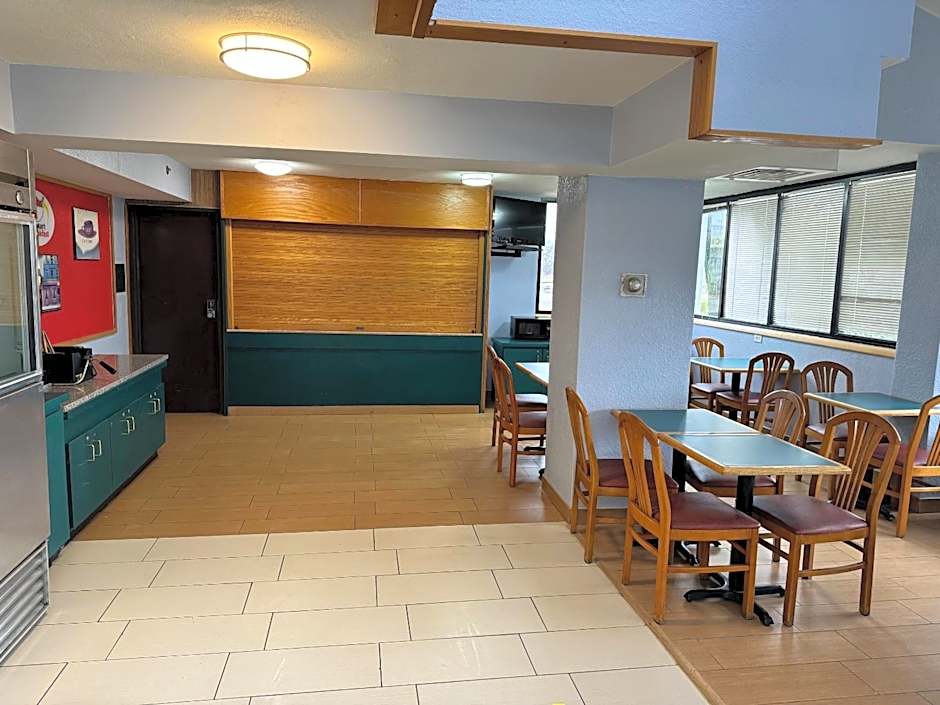 Super 8 by Wyndham Blytheville