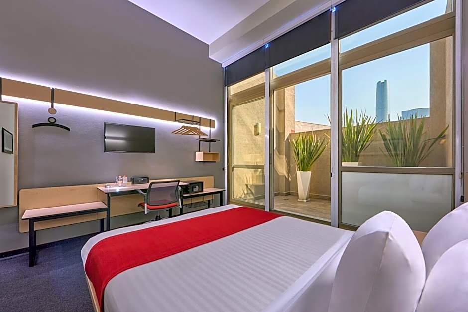City Express Plus by Marriott Ciudad de México Patio Universidad