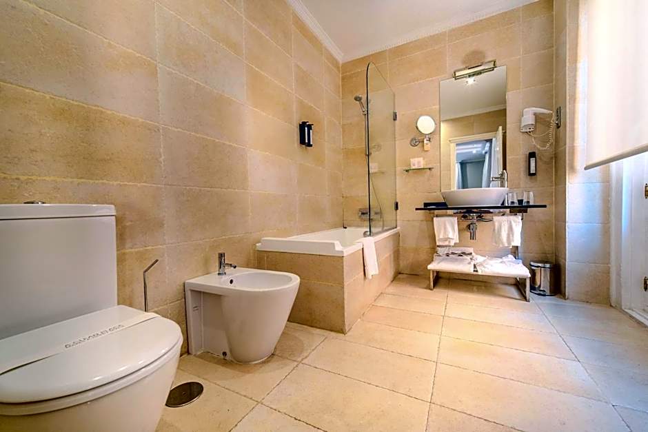 ITC Infantas by Soho Boutique