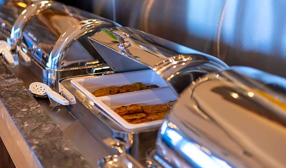 Lilium Hotel & Suites