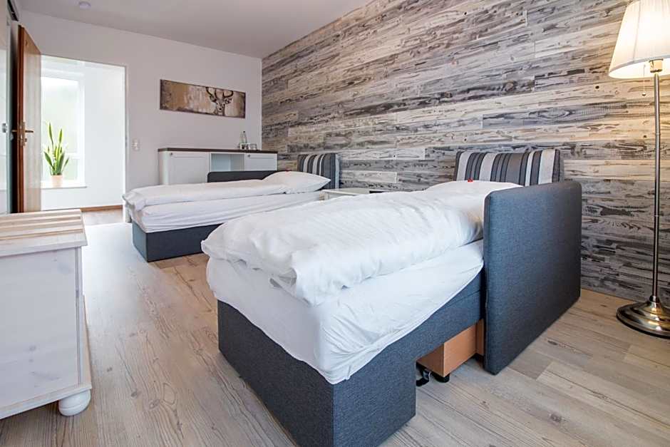 Hotel Diana Garni