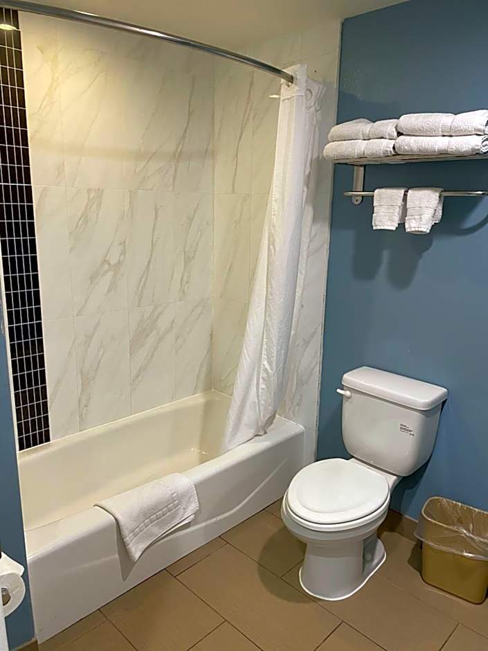 Ocean Surf Inn & Suites
