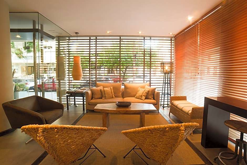 27 Suites