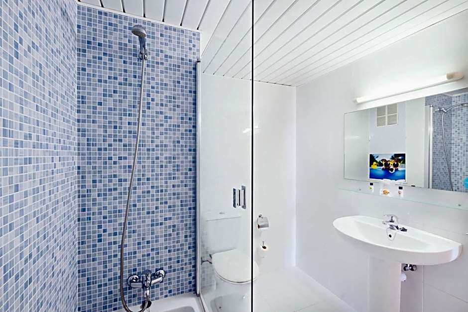 azuLine Hotel Pacific