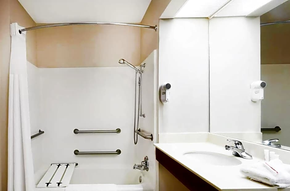 Baymont by Wyndham Tullahoma