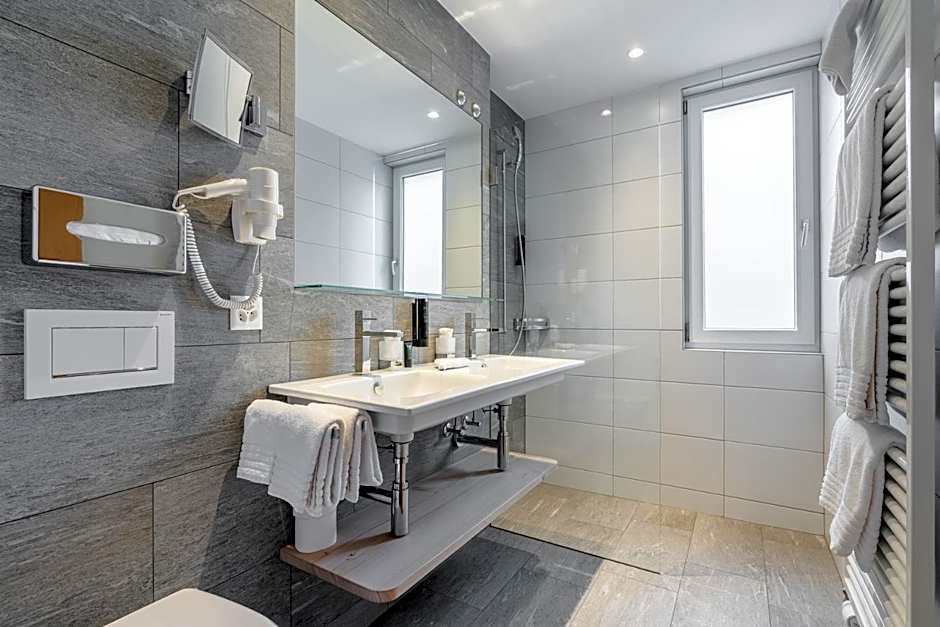 Hotel Alpensonne - Panoramazimmer & Restaurant