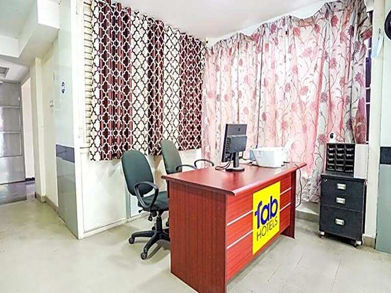 G Star By FabHotel – Chennai, IL