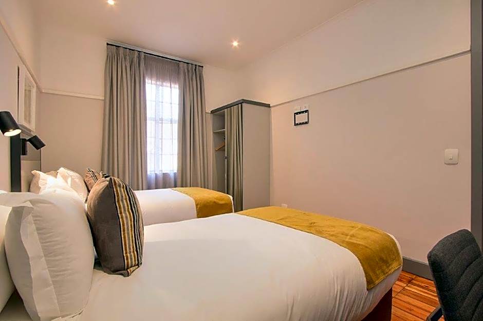 THE Pretoria Hotel