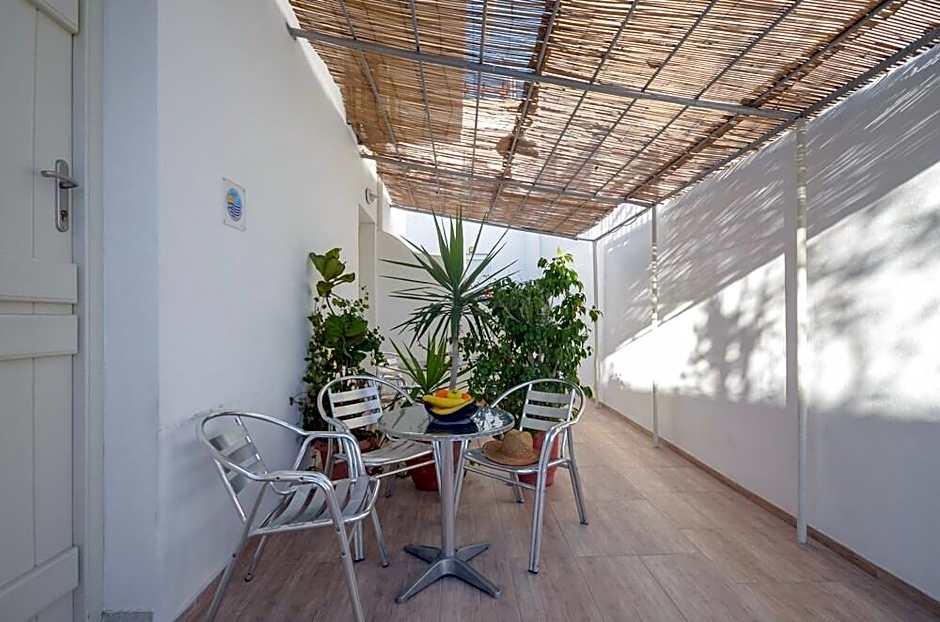 Depis Place & Apartments