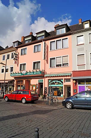 Hotel Hüttl - Garni