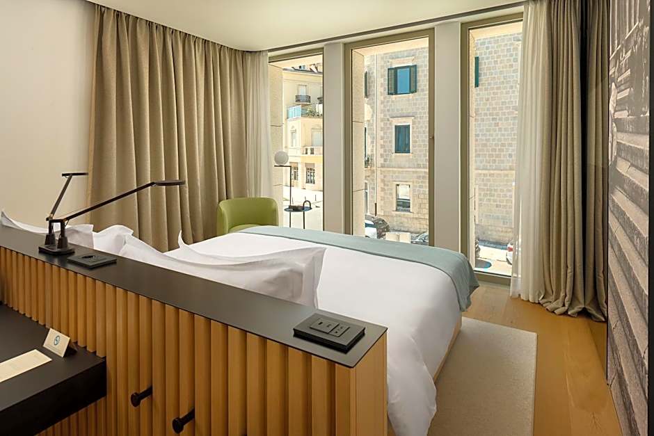 Hotel Ambasador
